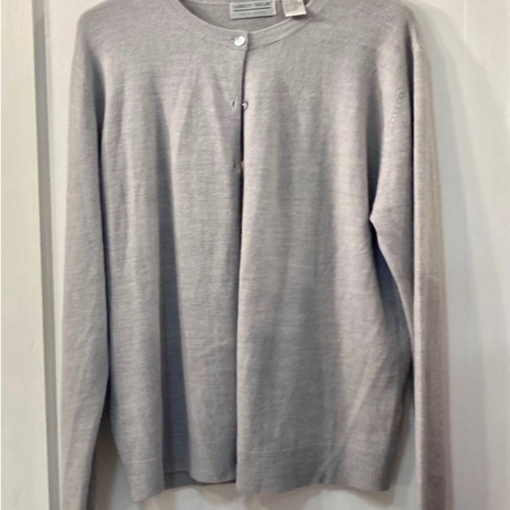 Carolyn Taylor for By Design Cardigan Light Grey with pearlescent buttons
